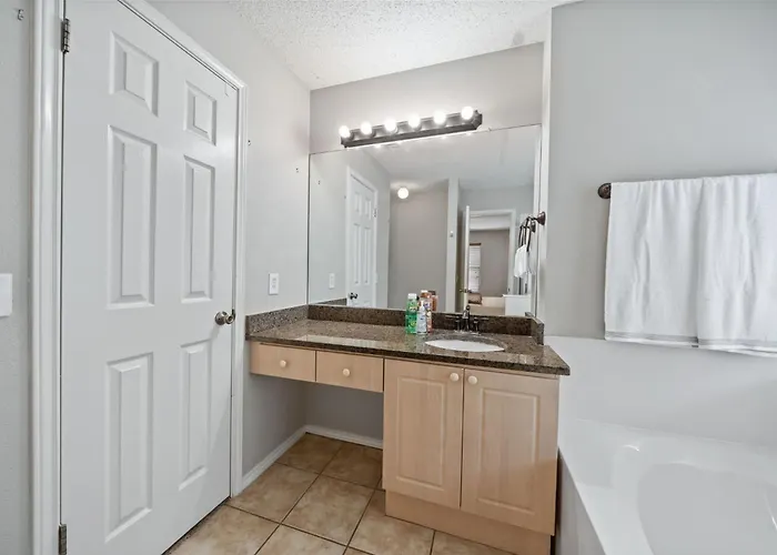 Holiday home Cozy Retreat 3br Near Austin *