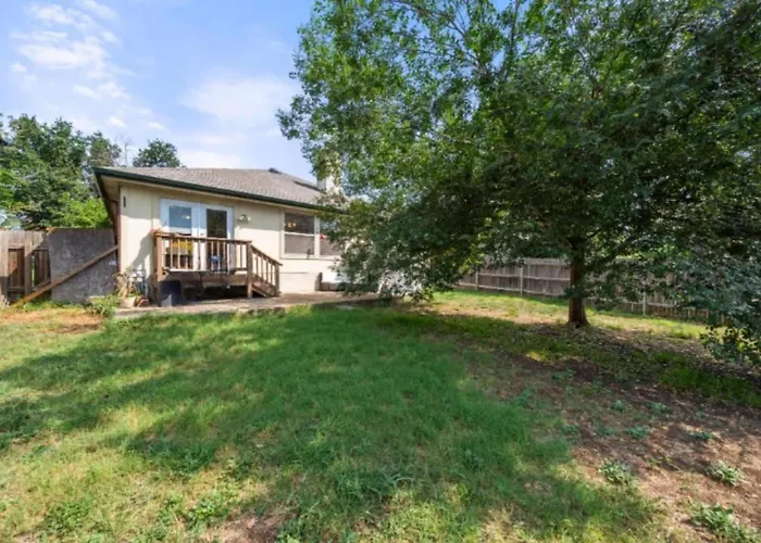 Cozy Retreat 3br Near Austin *